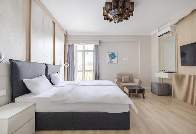 اتاق سوپریور سه تخته, Piccolo Mondo By Citybookings