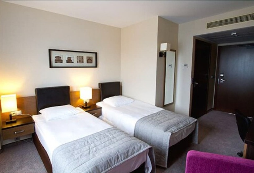 اتاق استاندارد, Qubus Hotel Bielsko Biała