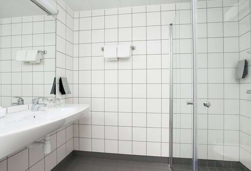 اتاق سوپریور, Thon Hotel Halden