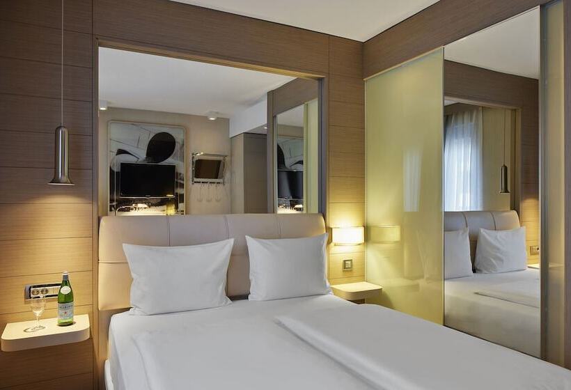 اتاق استاندارد, Titanic Comfort Mitte