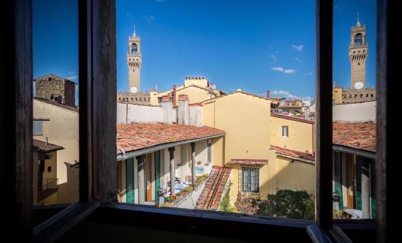 اتاق سوپریور, Torre Guelfa Palazzo Acciaiuoli
