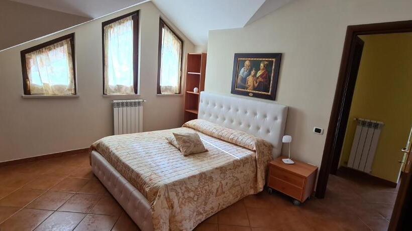 اتاق استاندارد, B&b Rossella