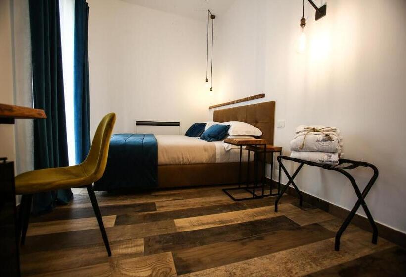 اتاق لوکس با بالکن, Luna Federiciana Luxury Room & Spa