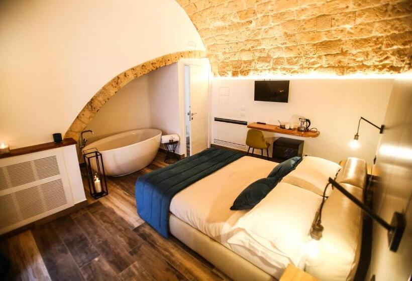 سوییت لوکس, Luna Federiciana Luxury Room & Spa