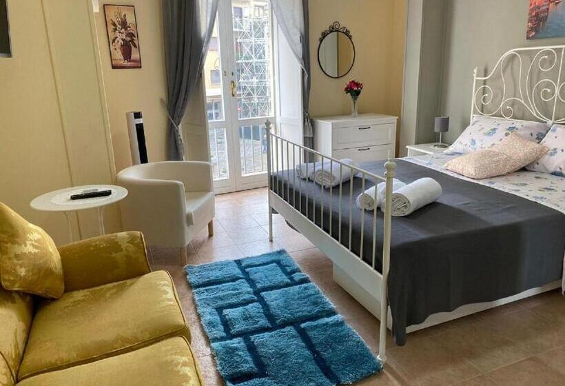 اتاق استاندارد با بالکن, La Torre B&b