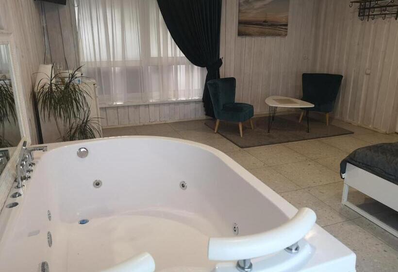 اتاق استاندارد, Apartment Rimkai