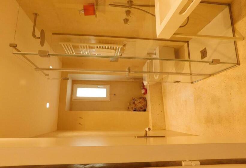 اتاق سوپریور, Mandorleolio