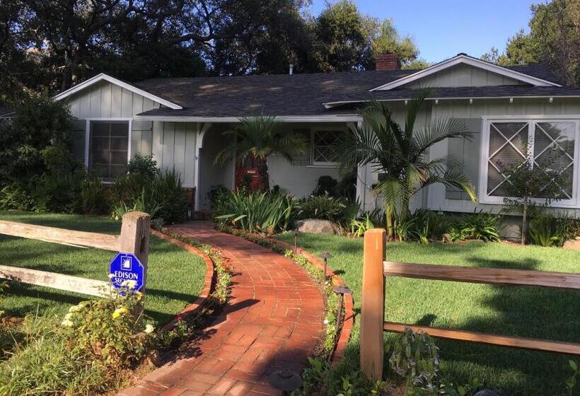 اتاق استاندارد با چشم‌انداز, Glendale Guest House