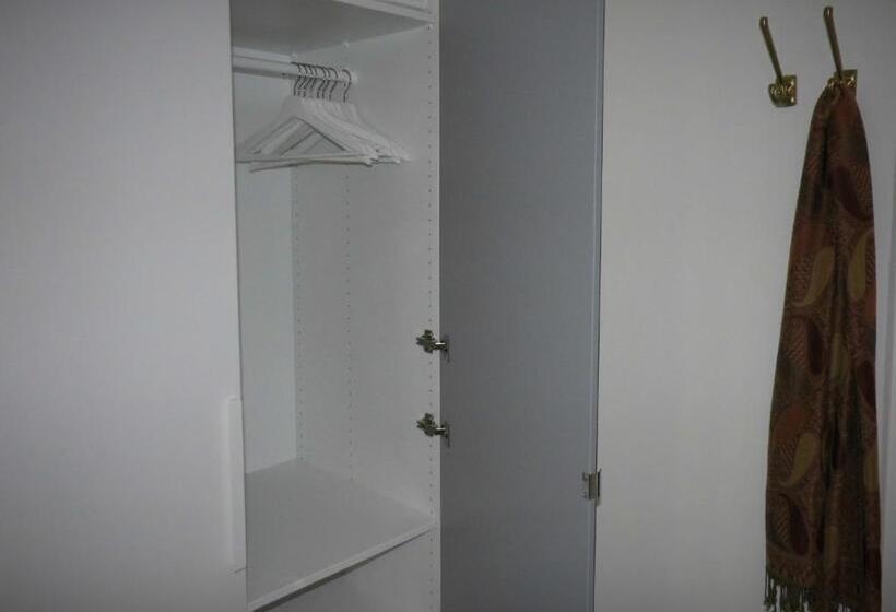 اتاق استاندارد, B&b Mondriaan