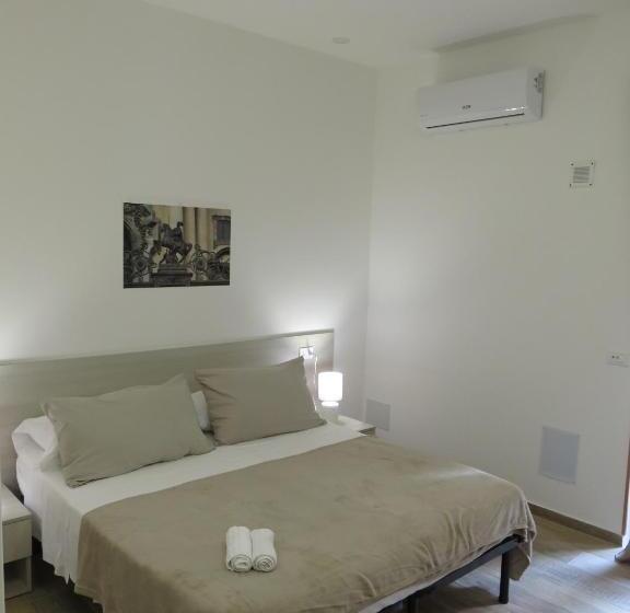 اتاق استاندارد, Alex Rooms