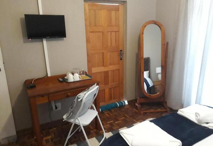 اتاق استاندارد, Caledon Overnight Rooms