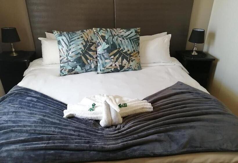 اتاق استاندارد, Caledon Overnight Rooms