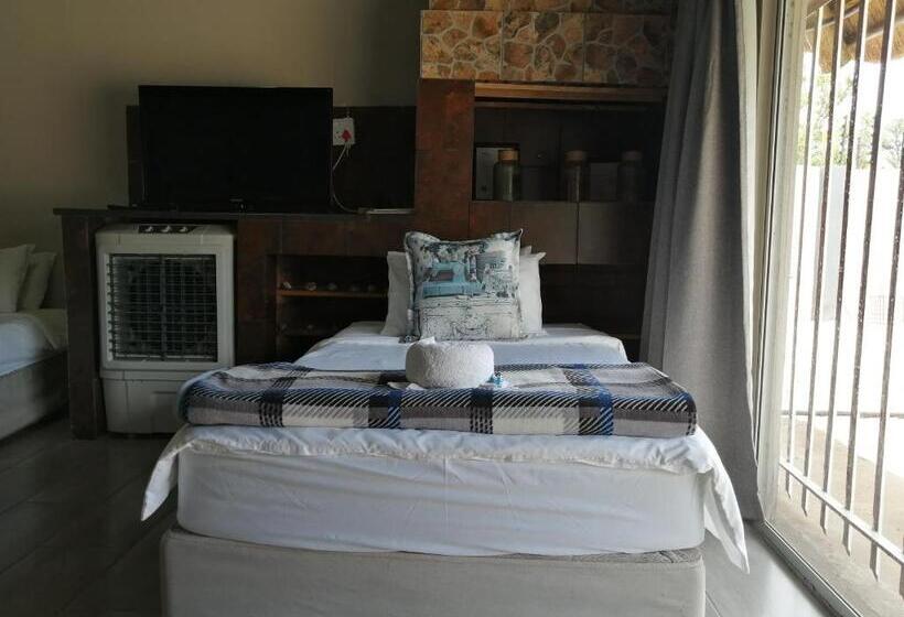 کلبه ییلاقی, Caledon Overnight Rooms