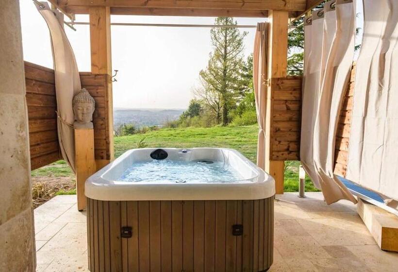 سوییت با چشم‌انداز باغ, Chambres D Hôtes La Mascrabiere Bed & Spa