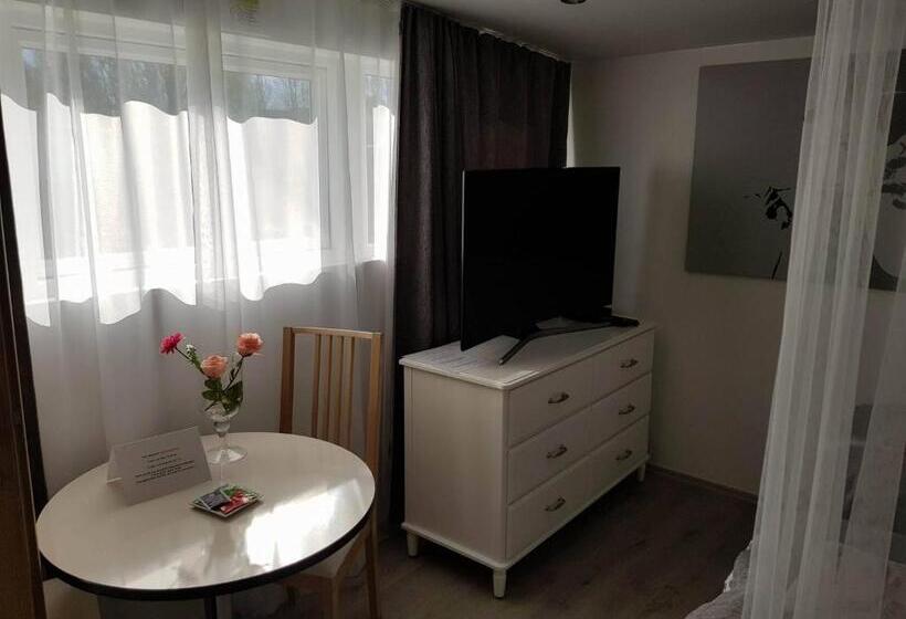 اتاق استاندارد, Guesthouse Henia Bed&spas