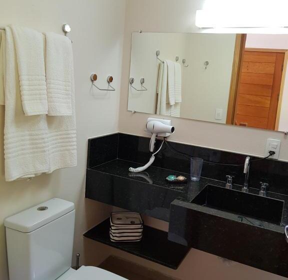 کلبه ییلاقی سوپریور یک خوابه, Robinson Cottage Monte Verde Mg