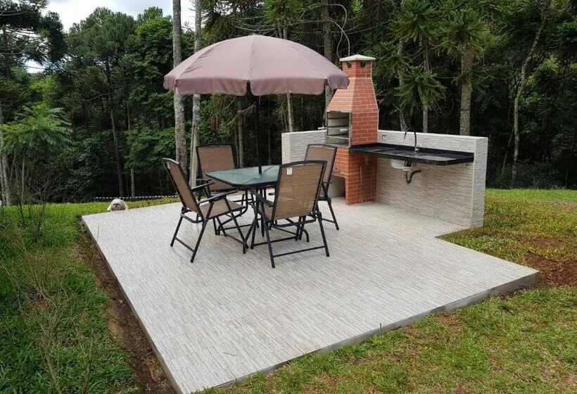 کلبه ییلاقی سوپریور یک خوابه, Robinson Cottage Monte Verde Mg