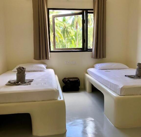 اتاق استاندارد با بالکن, Parrots Boutique Resort