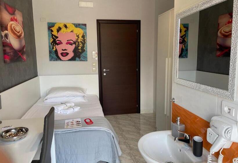 اتاق استاندارد یک نفره, B&b Dei Rota Affittacamere Mercato San Severino Salerno