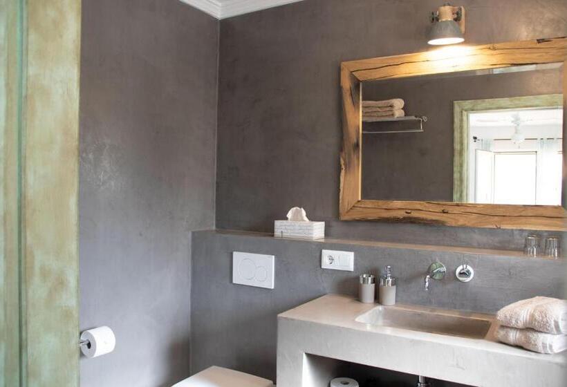 Deluxe Room Mountain View, Villa Foia Vella   Adults Only