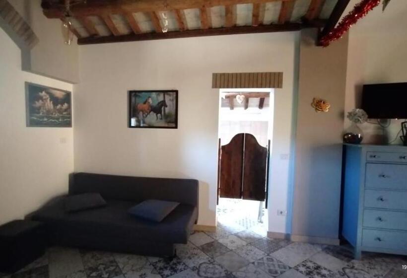 اتاق استاندارد سه نفره, Casa Vacanze La Quiete