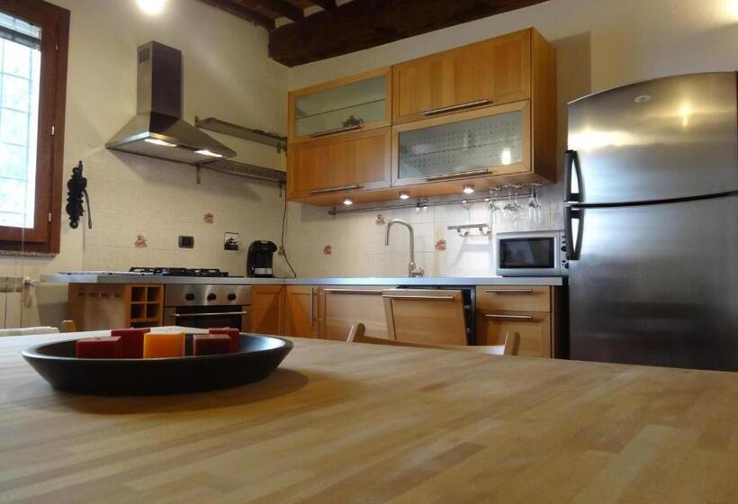 آپارتمان 1 خوابه همکف, Bed & Breakfast La Tavernetta