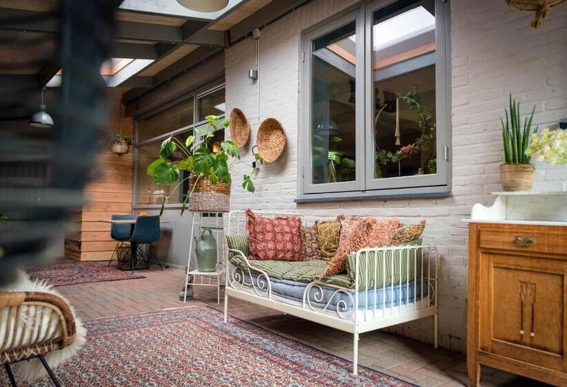 اتاق استاندارد سه نفره, B&b Bie Janssen
