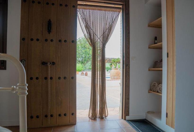 اتاق استاندارد با چشم‌انداز استخر, Finca Las Hierbas B&b