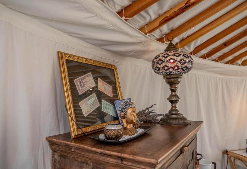 چادر با خدمات رفاهی استاندارد, Finca Las Hierbas B&b