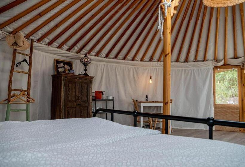 چادر با خدمات رفاهی استاندارد, Finca Las Hierbas B&b