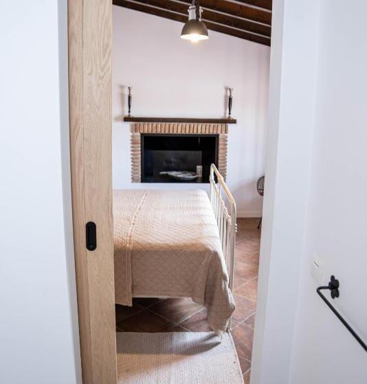 اتاق استاندارد با چشم‌انداز استخر, Finca Las Hierbas B&b