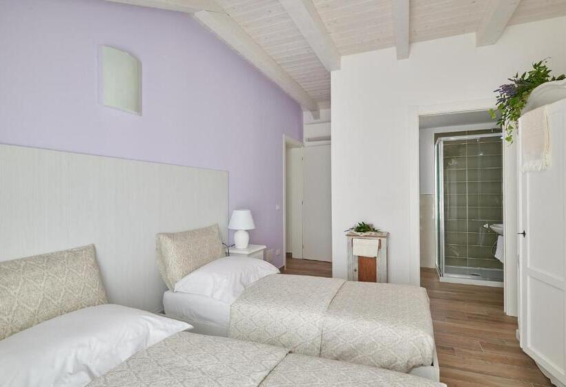 اتاق استاندارد با بالکن, Agriturismo Casastella