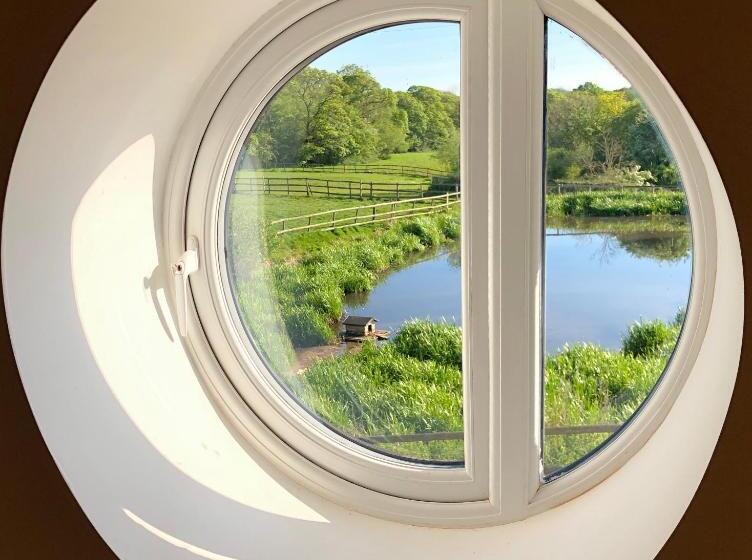 خانه 2 خوابه, The Hayloft Cheshire