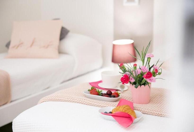 اتاق استاندارد, Ml Rooms