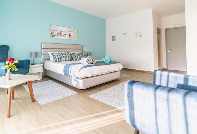 اتاق استاندارد با بالکن و چشم‌انداز دریا, Silverside Holidays