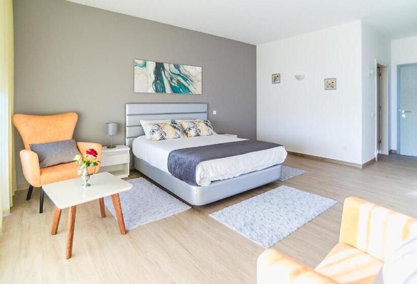 اتاق استاندارد با بالکن و چشم‌انداز دریا, Silverside Holidays