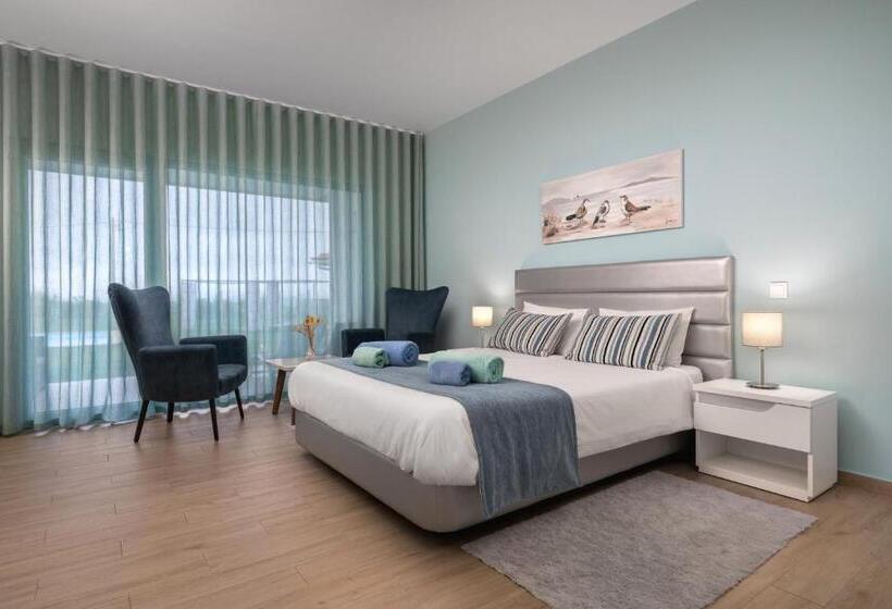 اتاق استاندارد با بالکن و چشم‌انداز دریا, Silverside Holidays