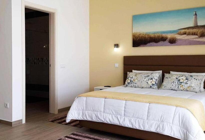 اتاق استاندارد با چشم‌انداز دریا, Silverside Holidays