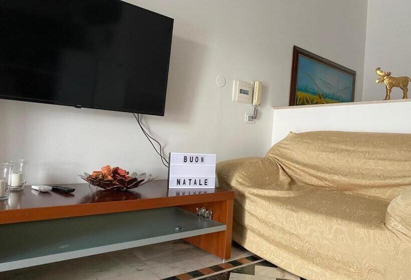 استودیو استاندارد با تراس, B&b Le Rocce