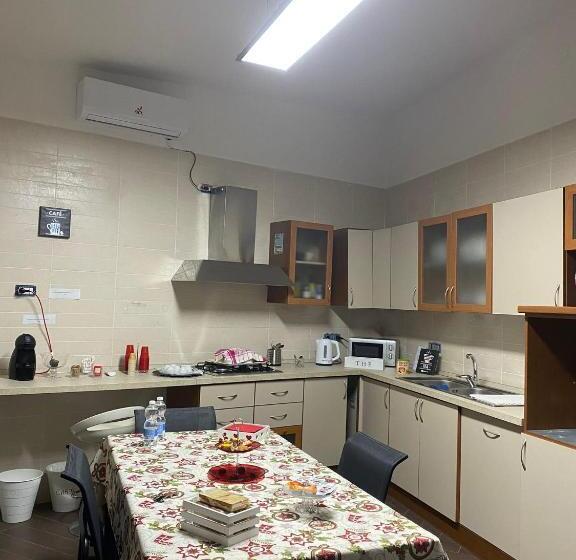 آپارتمان 2 خوابه, B&b Le Rocce