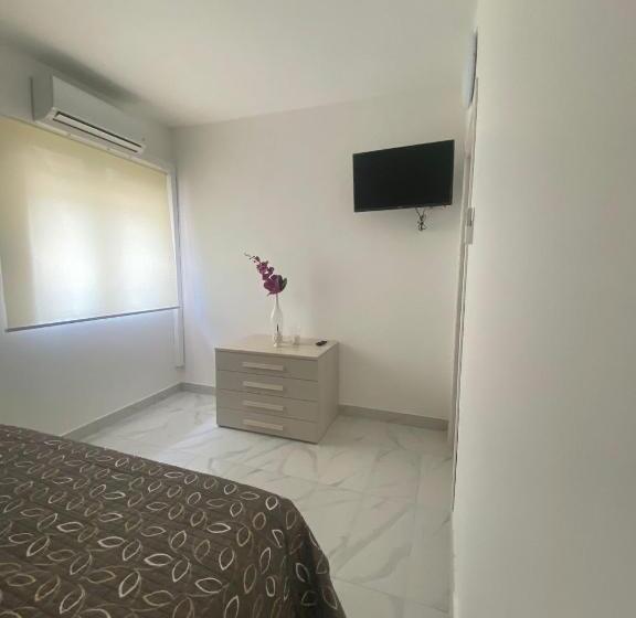 آپارتمان 1 خوابه همکف, B&b Le Rocce