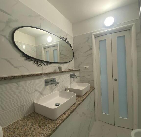 آپارتمان 1 خوابه همکف, B&b Le Rocce
