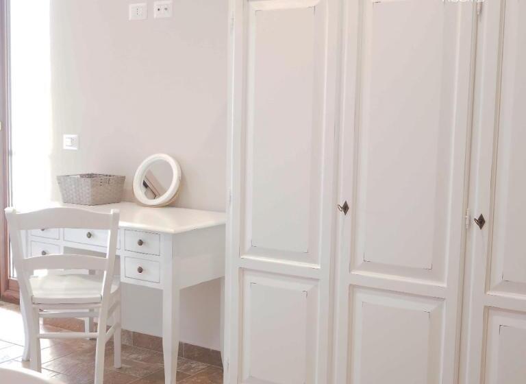 اتاق سوپریور سه تخته, Rubilia Rooms Pompei