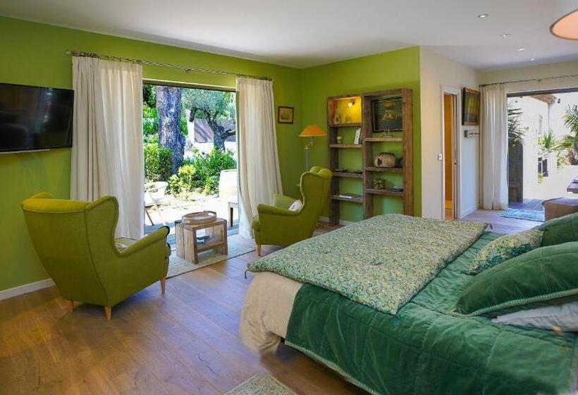 اتاق استاندارد با چشم‌انداز باغ, Villa Sant Anna