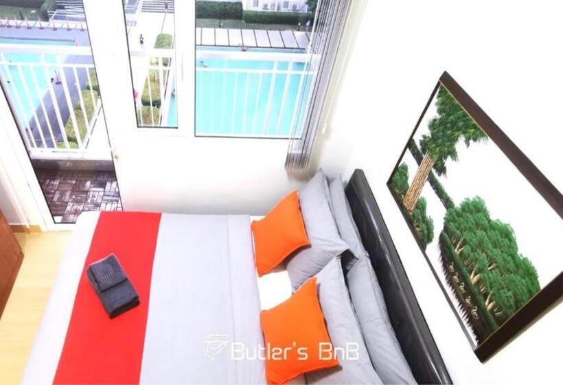 اتاق لوکس با بالکن, Butler S Bnb @ Trees Residences Qc Phil