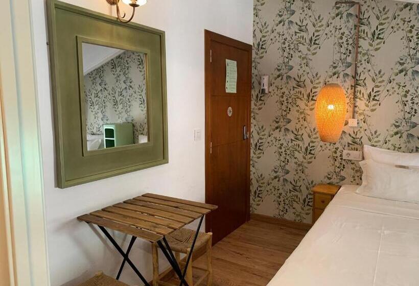 اتاق اکونومی, Casa Caimari Guest House, For Mountain Lovers!