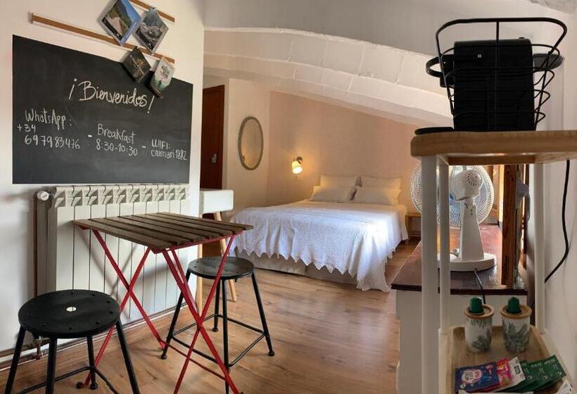 اتاق لوکس, Casa Caimari Guest House, For Mountain Lovers!