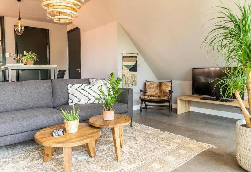 سوییت, Just Texel Suites & Apartments