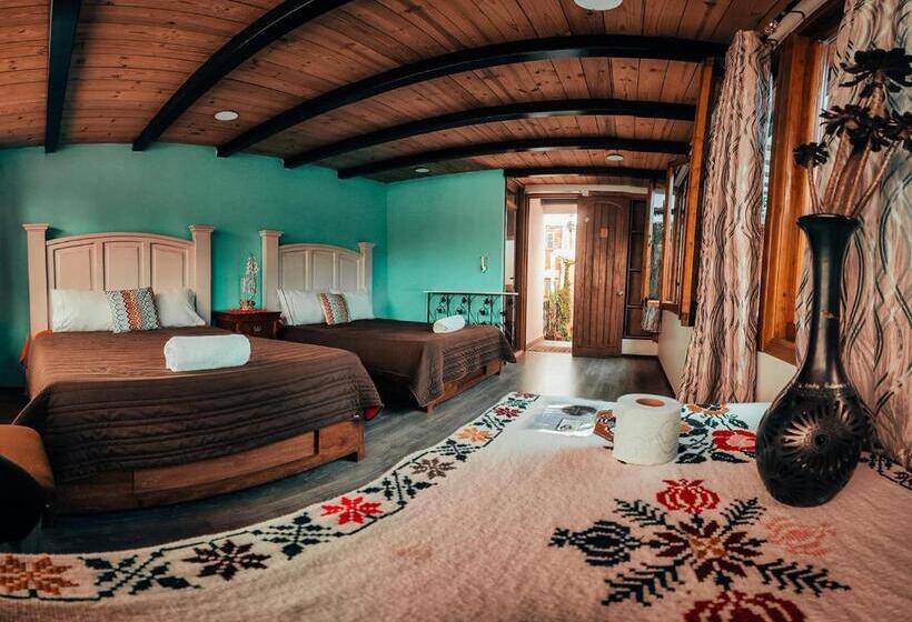 اتاق استاندارد چهار تخته, Hostal Mago