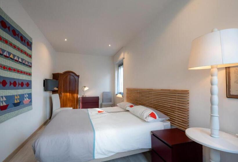 اتاق استاندارد, B&b And Sail